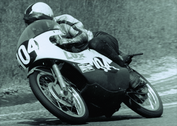 1971 Road Racing GP125 Simmonds Dave UK Kawasaki WestGerman Grand Prix circuit of Hockenheim WGER