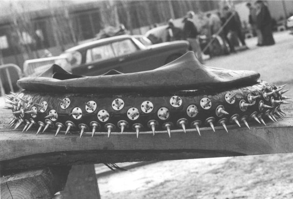 1972 Ice Racing Steel spikes (28mm) fixed on the tyres