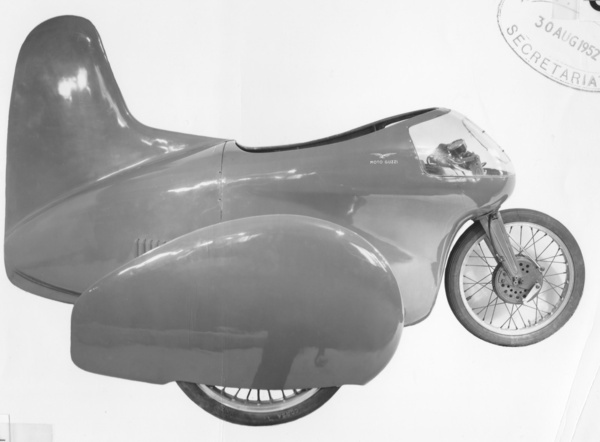 1952 World Record B1/B2 Sidecar, 250cc class Short distance records L. Cavanna ITA Moto-Guzzi Munich/Ingolstadt GER