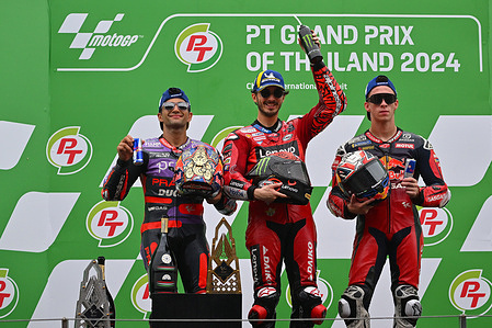 Jorge Martin SPA 
Francesco Bagnaia ITA 
Pedro Acosta SPA 
Podium 
MotoGP


 GP Thailand 2024 (Circuit Chang) 25-27.10.2024 
photo: Lukasz Swiderek  
www.photoPSP.com  
@photopsp_lukasz_swiderek 