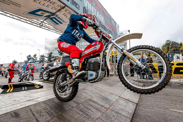 2024 FIM Enduro Vintage Trophy – Thursday