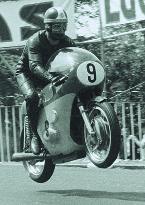 1967 Road Racing GP500 Agostini Giacomo ITA Tourist Trophy circuit of Isle of Man UK MV Agusta World Champion